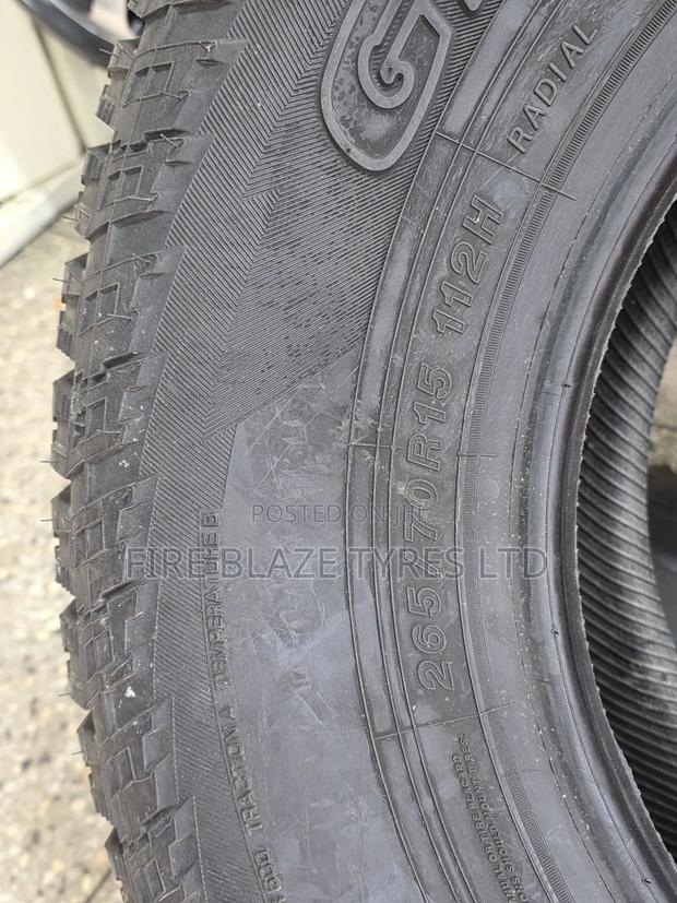 265/70r15 Yokohama Geolander - thumbnail 4