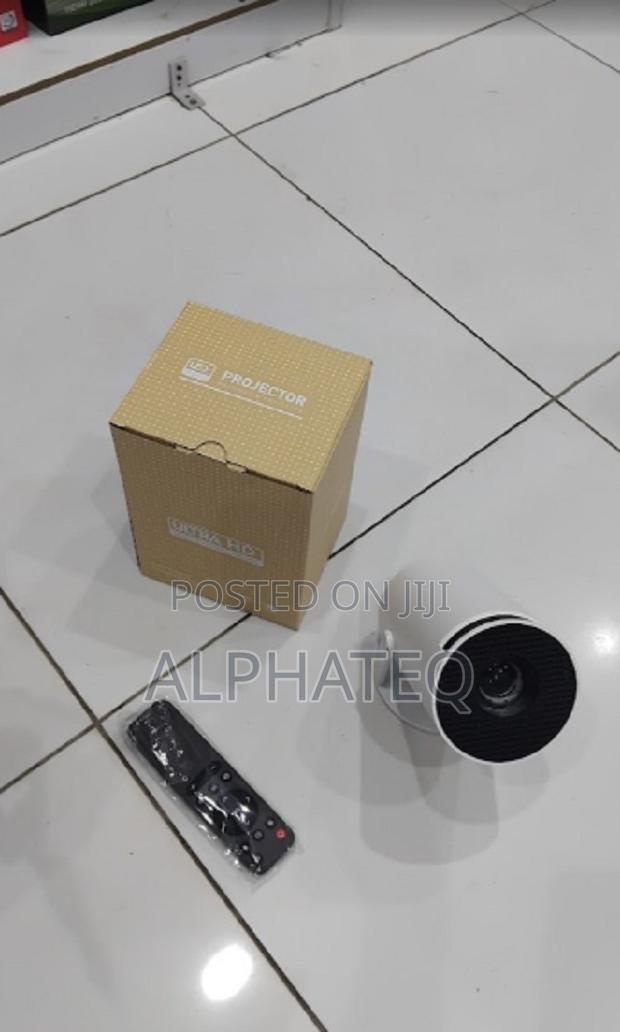 Original Pocket Portable Projector Hy300 Android 11