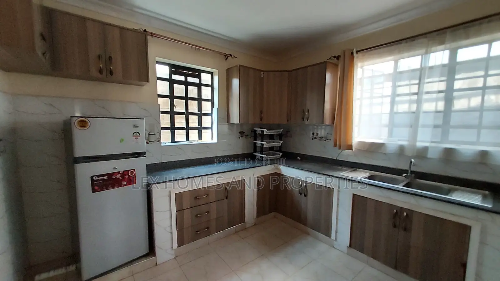 4bdrm Mansion in Ole Kasasi for sale