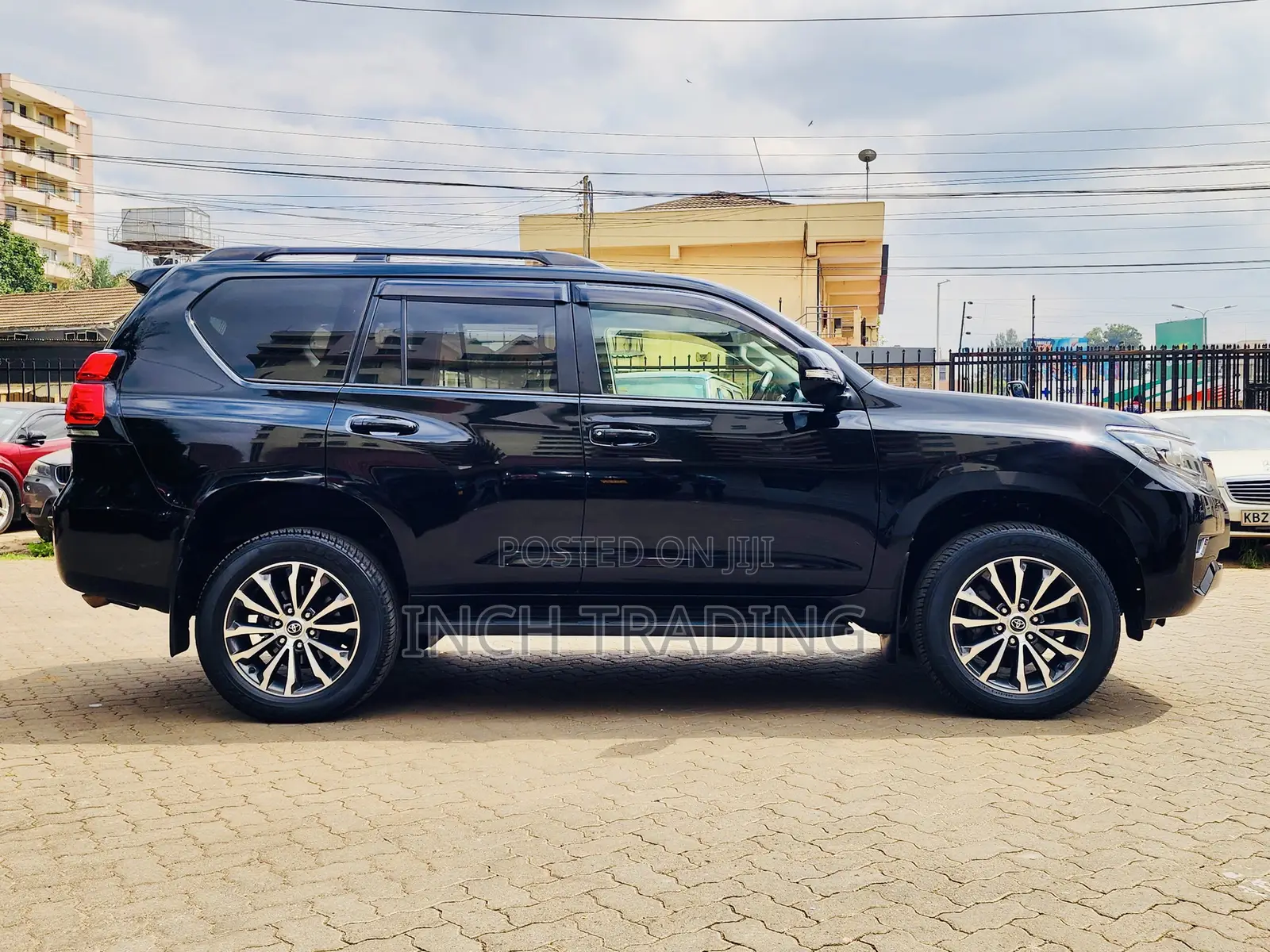 Toyota Land Cruiser Prado 2018 Matt Black
