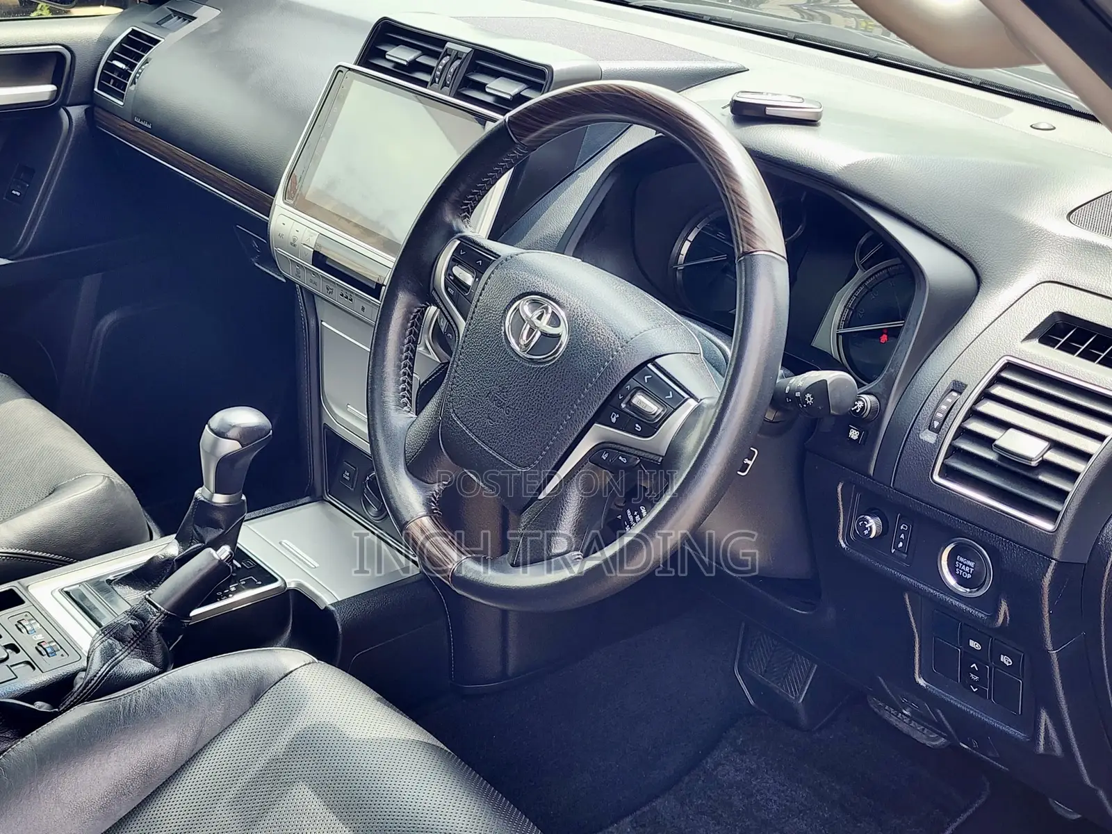 Toyota Land Cruiser Prado 2018 Matt Black