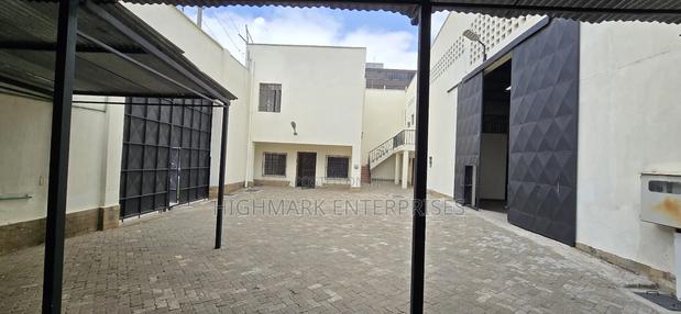 21000 Sq Ft Godown/Warehouse for Sale;Road A - thumbnail 3