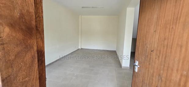 21000 Sq Ft Godown/Warehouse for Sale;Road A - thumbnail 4