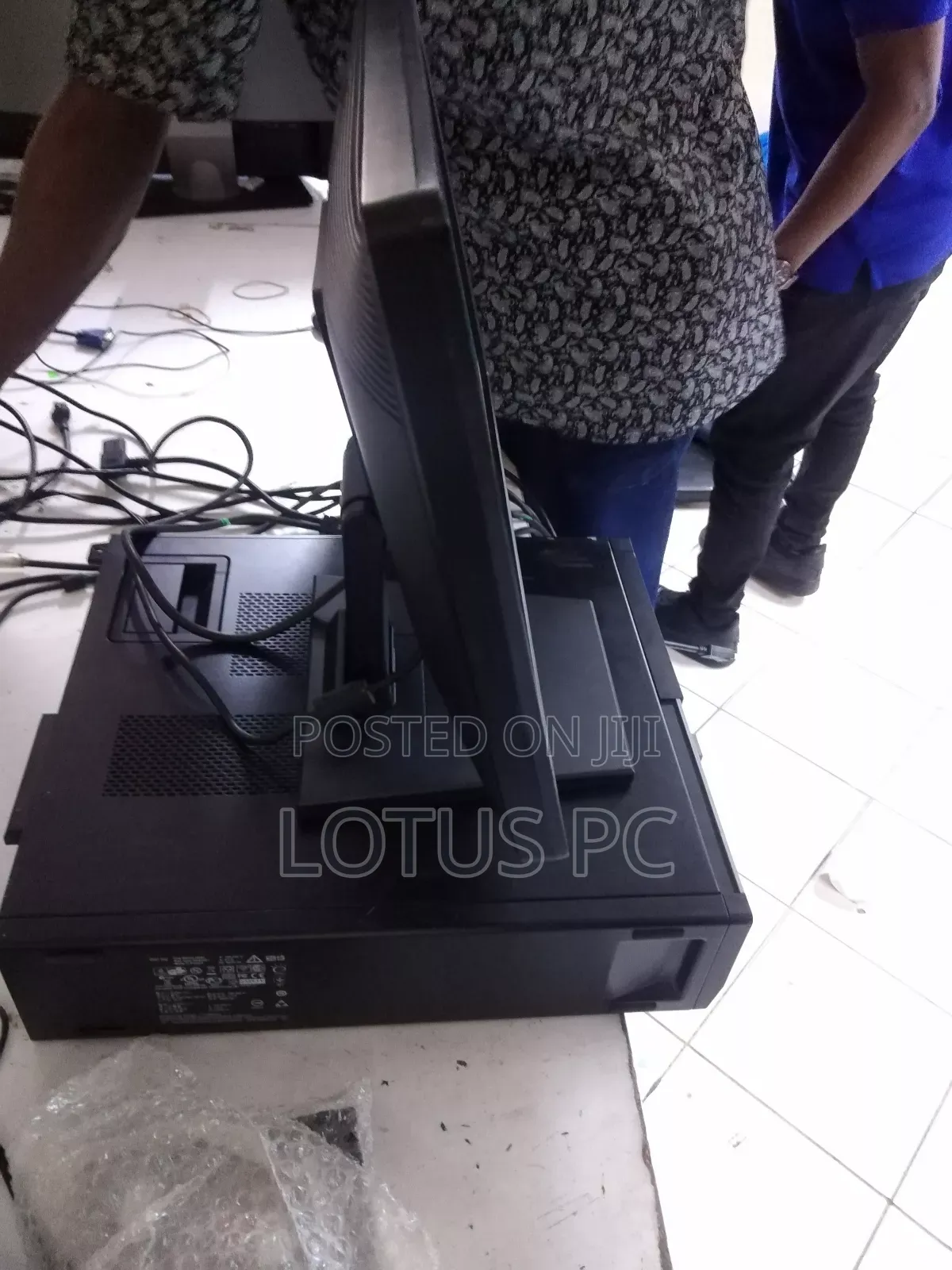 Desktop Computer Dell OptiPlex 790 4GB Intel Core i5 HDD 500GB