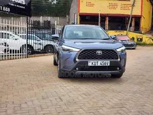 Toyota Corolla Cross 1.8 Petrol AWD 2022 Blue
