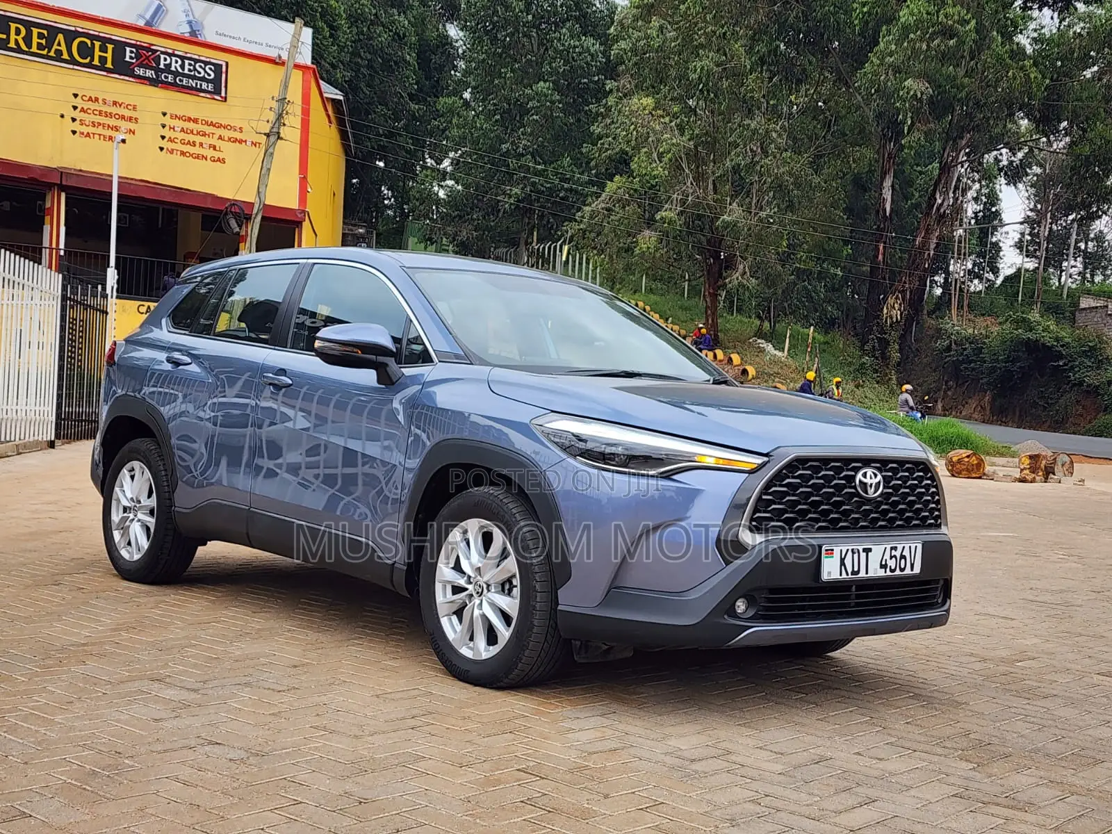 Toyota Corolla Cross 1.8 Petrol AWD 2022 Blue