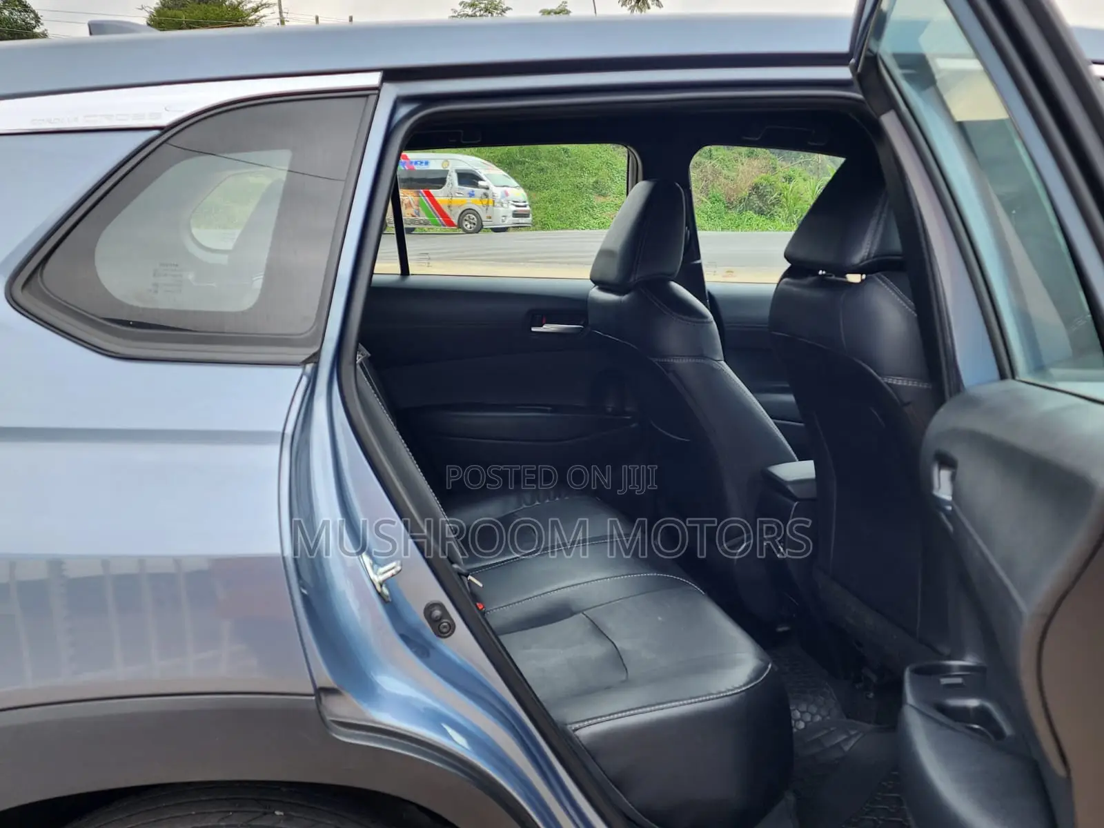 Toyota Corolla Cross 1.8 Petrol AWD 2022 Blue