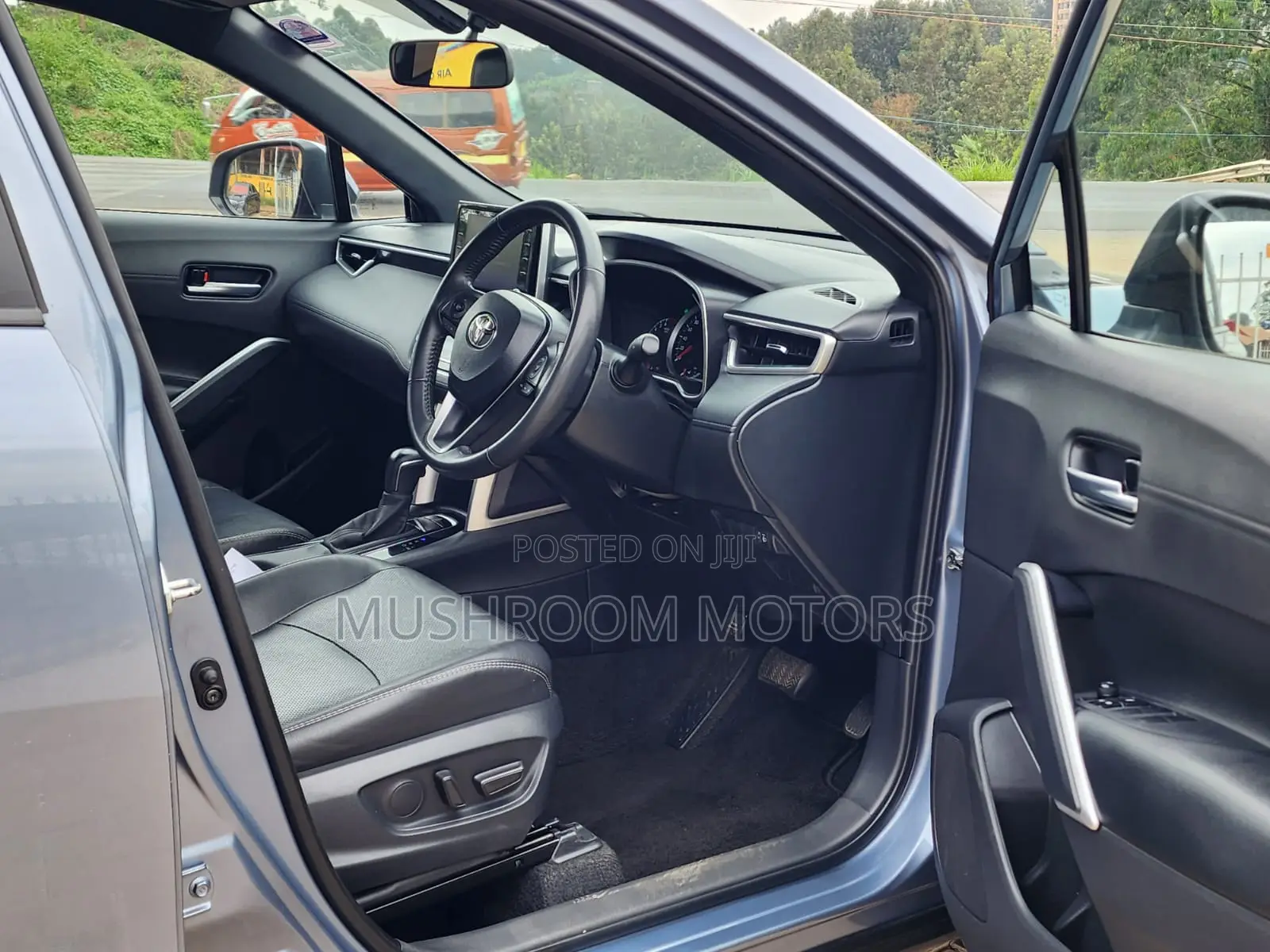 Toyota Corolla Cross 1.8 Petrol AWD 2022 Blue