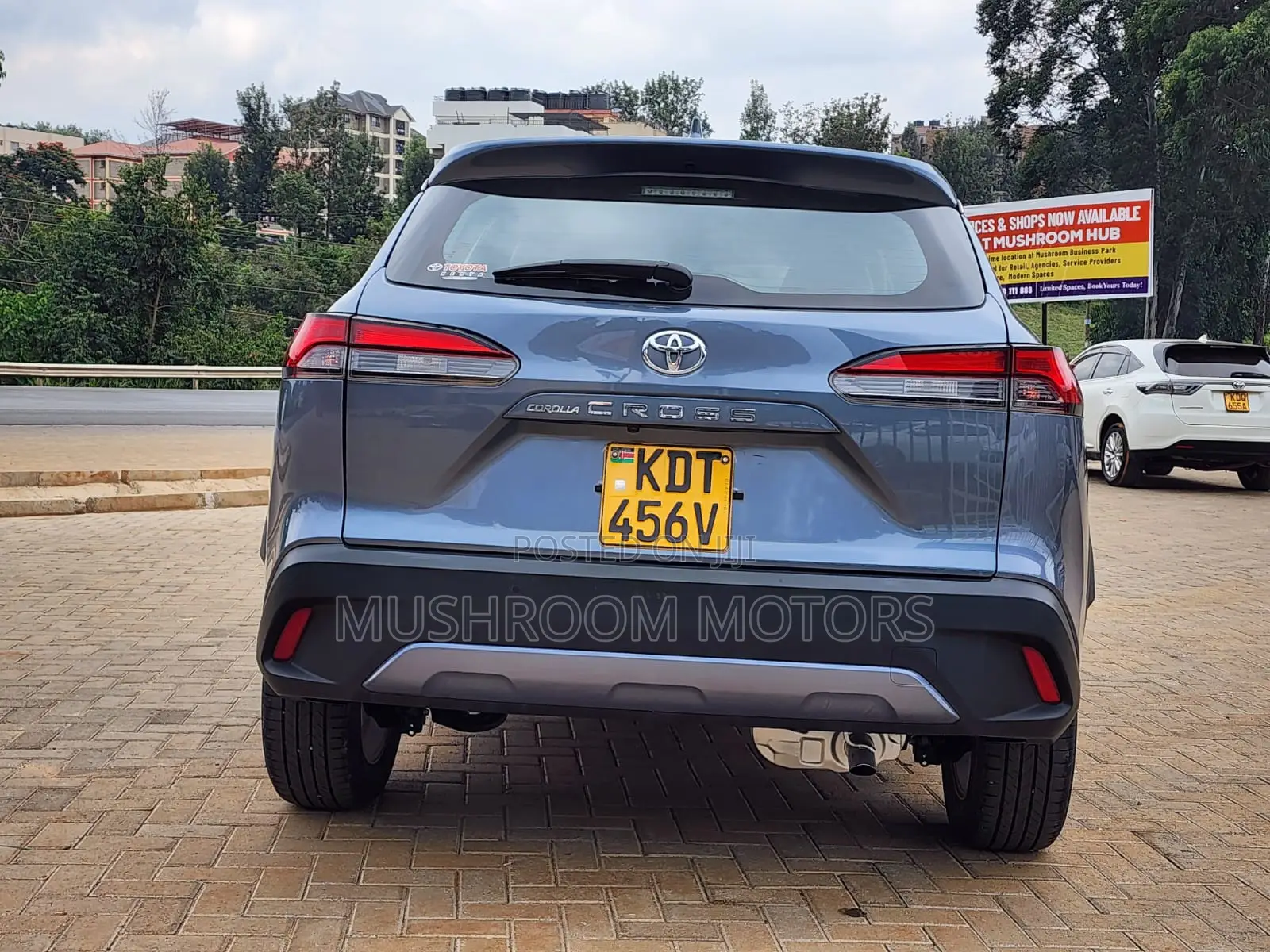 Toyota Corolla Cross 1.8 Petrol AWD 2022 Blue