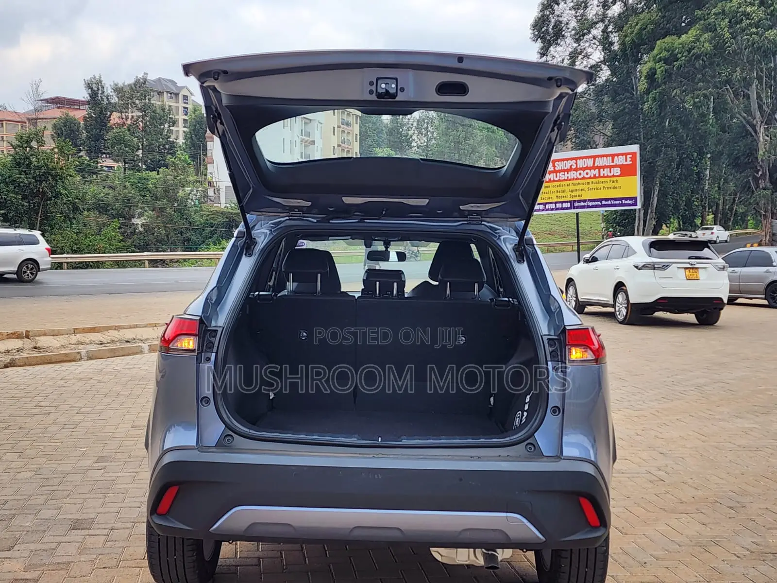 Toyota Corolla Cross 1.8 Petrol AWD 2022 Blue