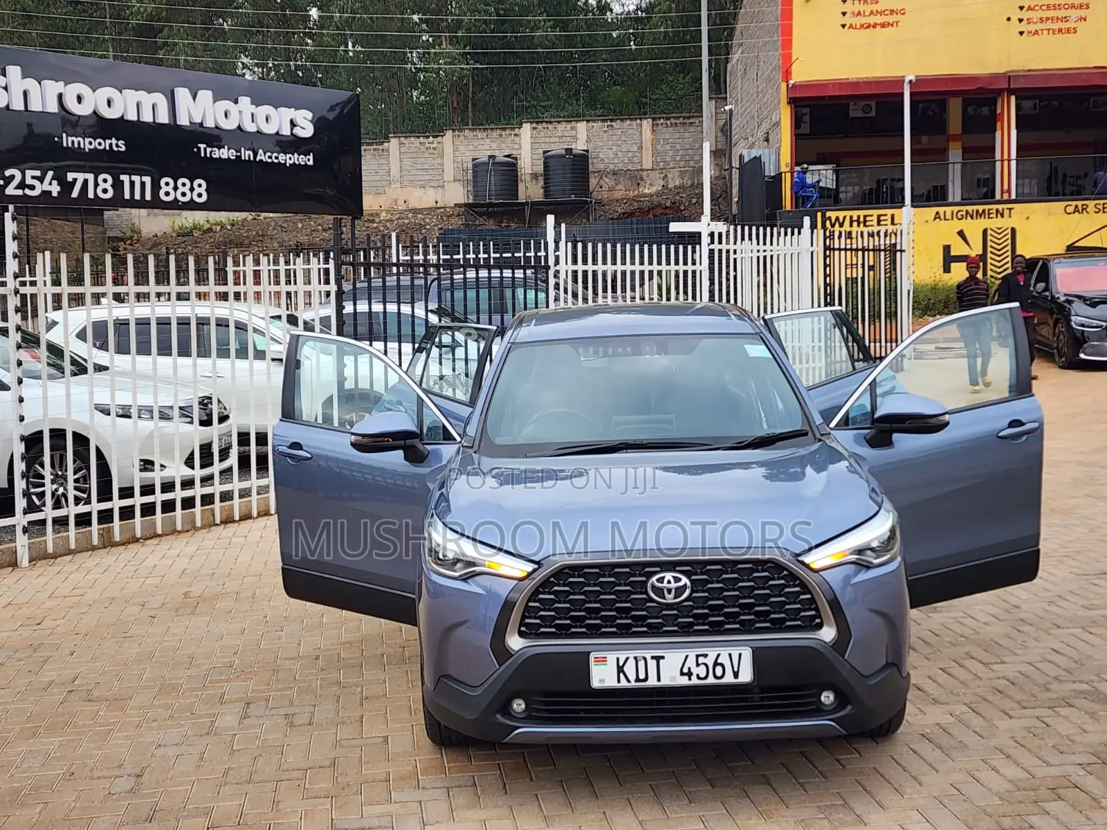 Toyota Corolla Cross 1.8 Petrol AWD 2022 Blue