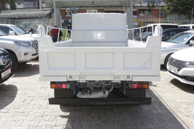 2018 Mitsubishi Canter Dump Truck - thumbnail 5