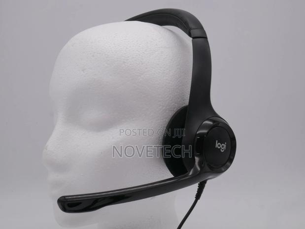 Logitech H390 Usb Headset With Noise-Canceling Mic - main view
