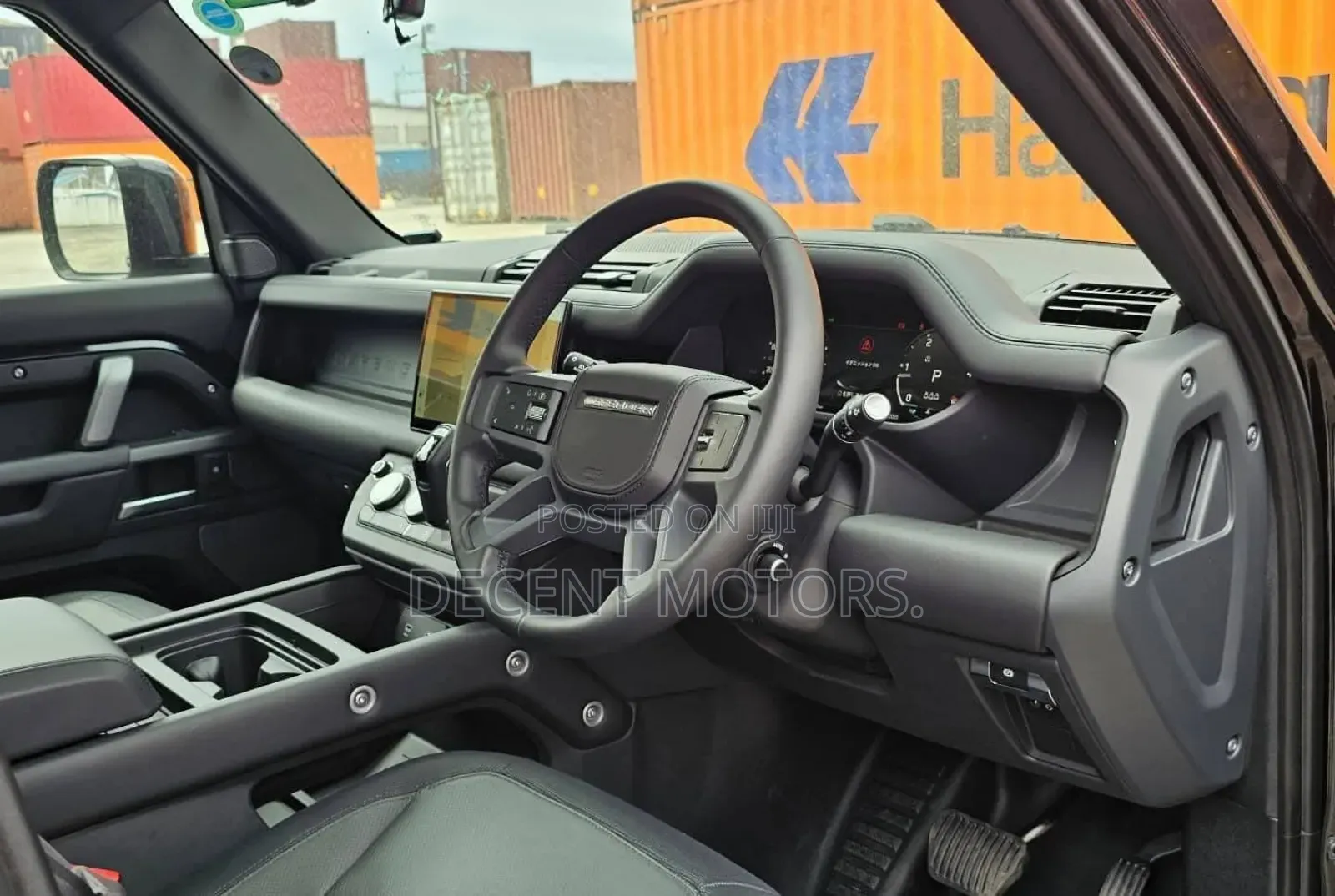 Land Rover Defender X-Dynamic SE 2024 Black