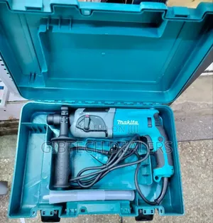 800w Makita Rotary Hammer Drill