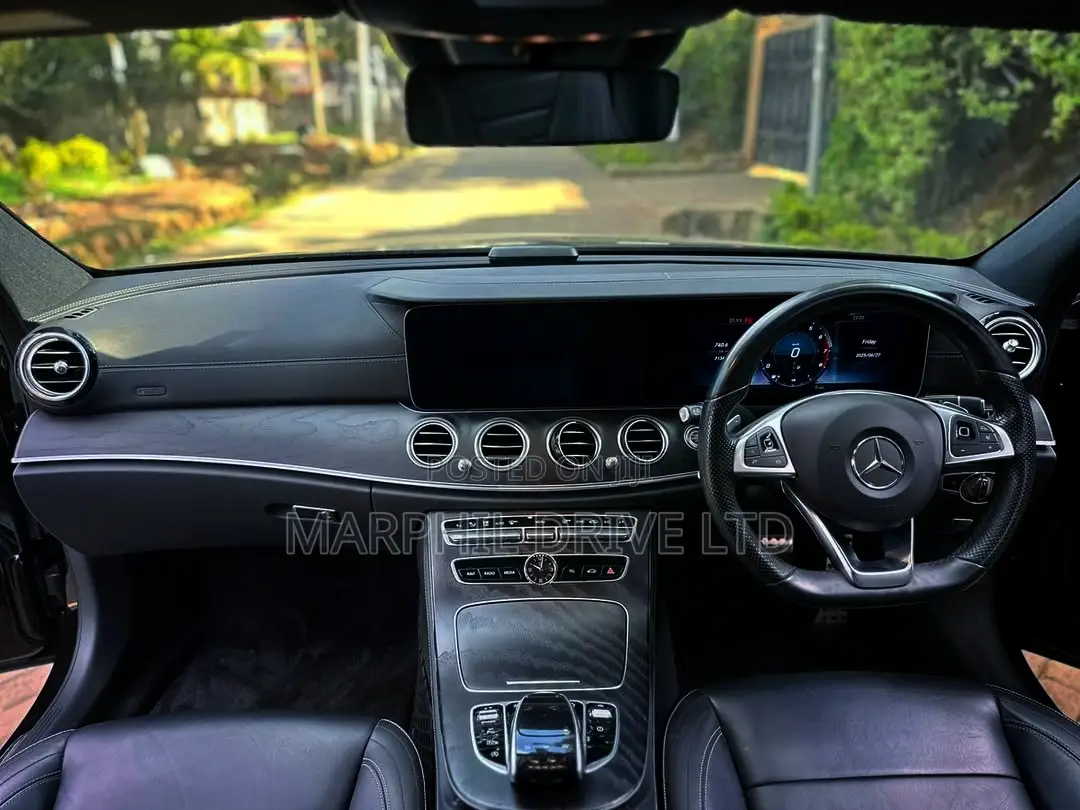Mercedes-Benz E250 2018 Black