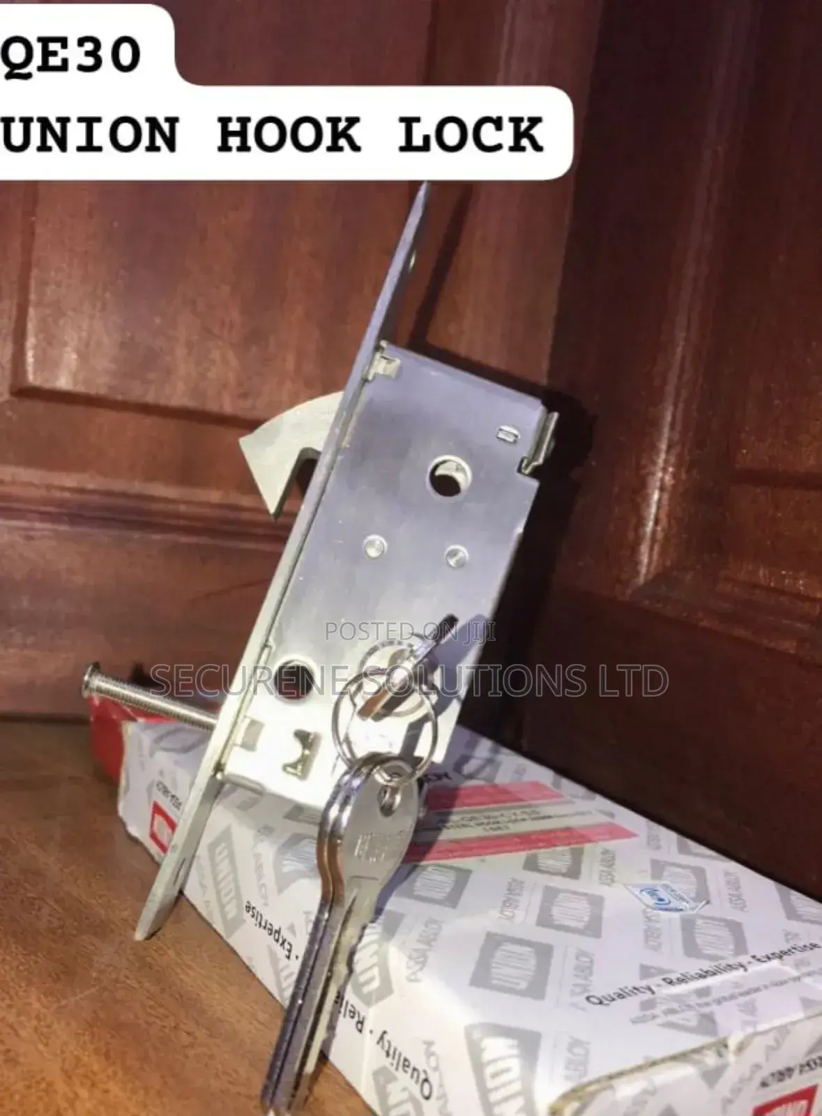 Union Cl-Sl-Qe30-Cy-Ss Narrow Stile Hook Lock,
