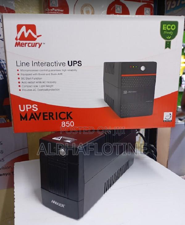 Mercury Maverick 850 Ups Two Universal Sockets - main view