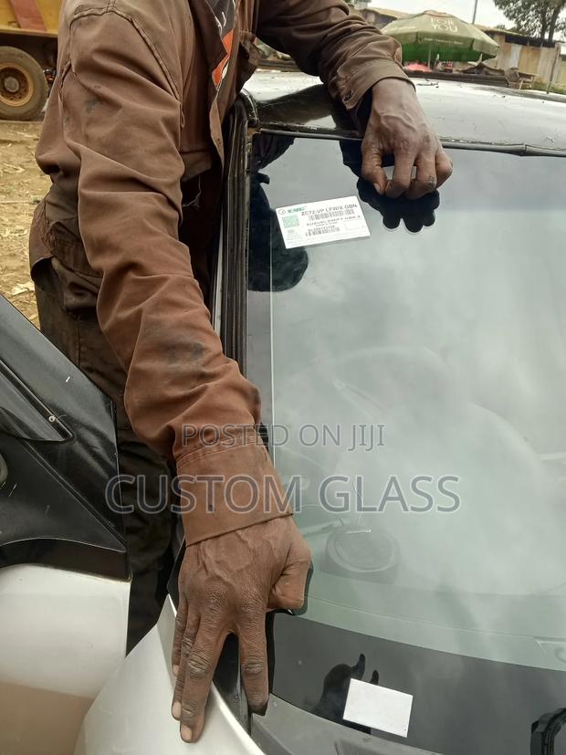 Windscreen - thumbnail 4