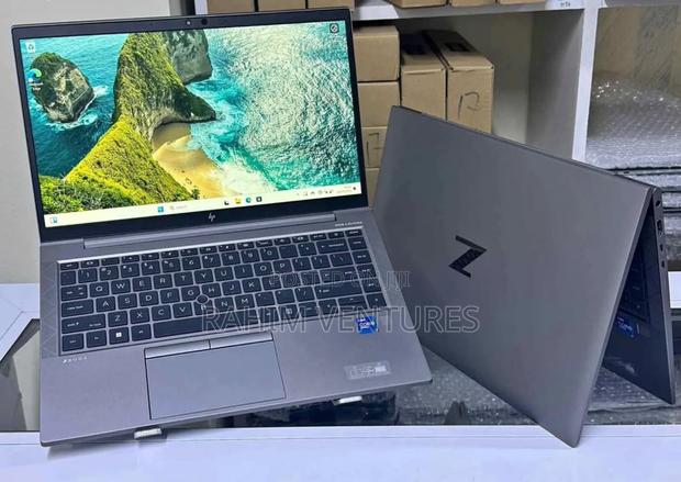 Laptop HP ZBook Firefly G8 16GB Intel Core i7 SSD 512GB - thumbnail 3