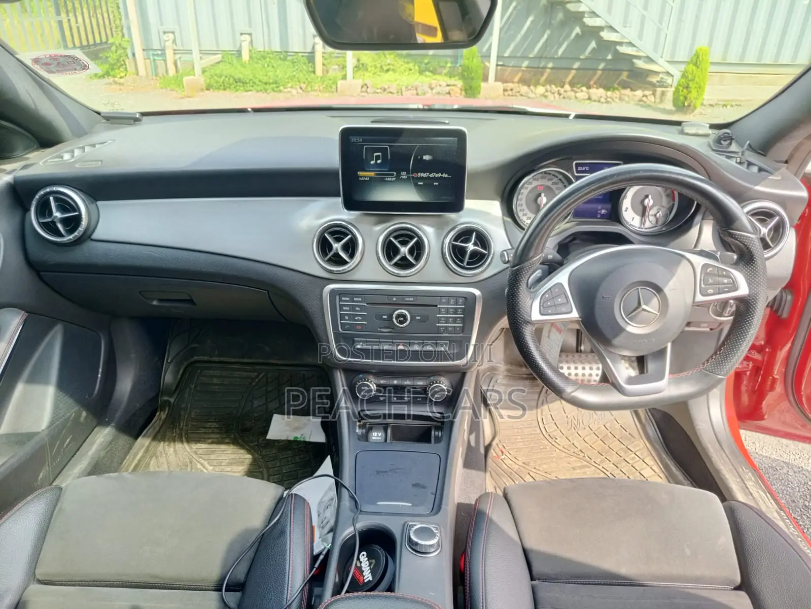 Mercedes-Benz A-Class 2016 Red