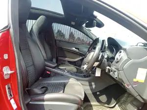 Mercedes-Benz A-Class 2016 Red