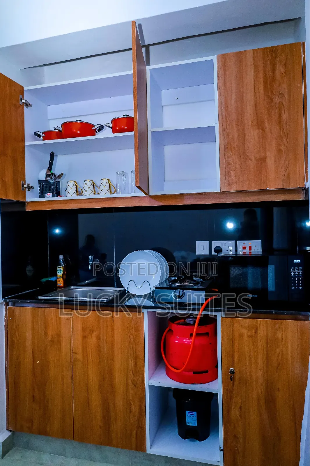 Studio BNB in Roysambu