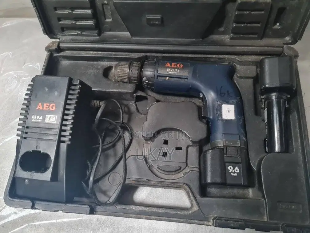 Aeg Bs2e 9.6 Cordless Drill.