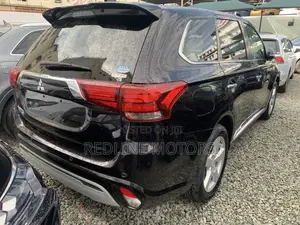 Mitsubishi Outlander ES AWC 2018 Black