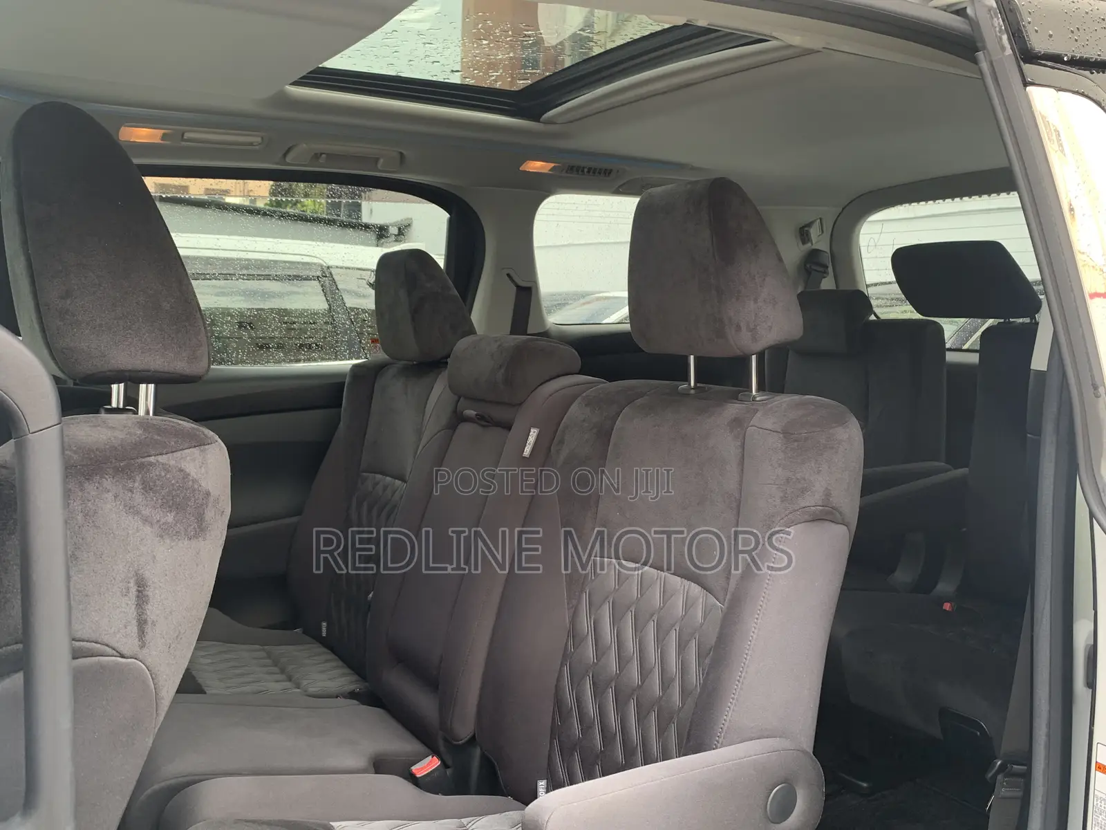Toyota Alphard 2.5 Petrol AWD 2018 Pearl