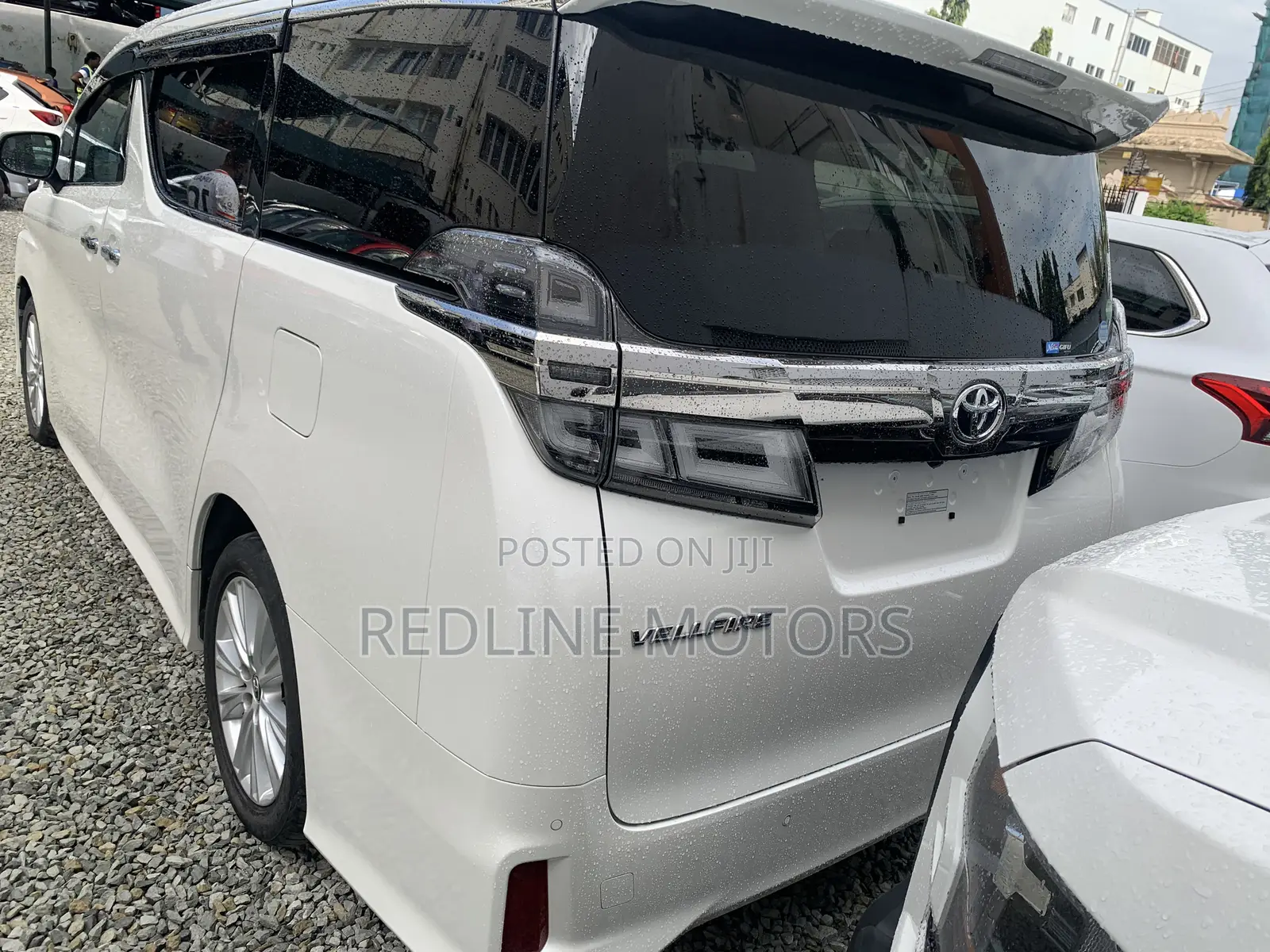 Toyota Alphard 2.5 Petrol AWD 2018 Pearl