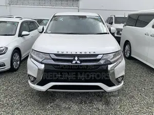 Mitsubishi Outlander 2.0 PHEV AWD 2018 White