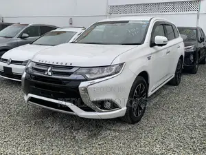 Mitsubishi Outlander 2.0 PHEV AWD 2018 White