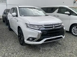 Mitsubishi Outlander 2.0 PHEV AWD 2018 White