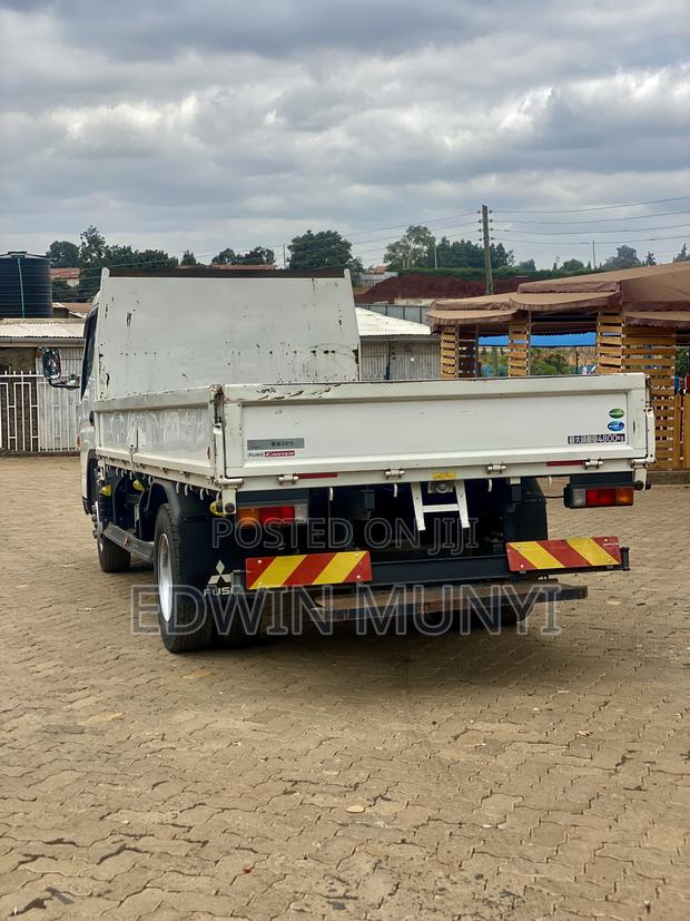 Selling Mitsubishi Canter Long Chassis - thumbnail 4