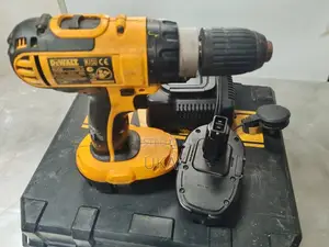 Dewalt Dc725 Hammer Drill.