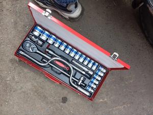 40pcs Chrome Vanadium Rachet Socket / Box Spanner Set - thumbnail 2