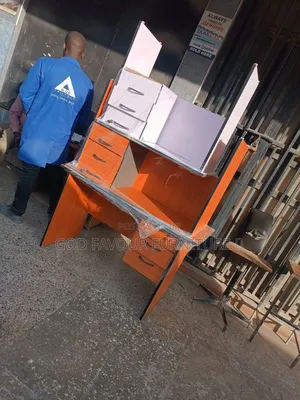 1.2m Brand New Office Desk With Drawers Qw8k