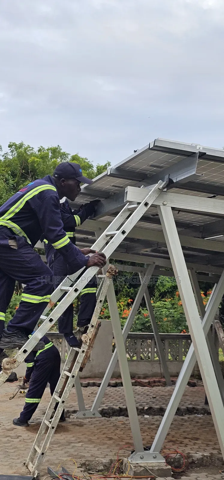 16kwh Lithium Battery 8.8kw Solar Panels, 10kw Inverter