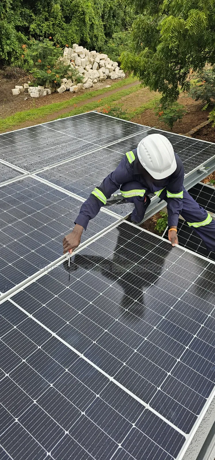 16kwh Lithium Battery 8.8kw Solar Panels, 10kw Inverter