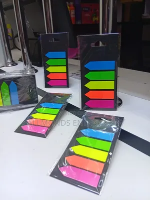Plain Sign Here Stickers-5 Arrows Per Piece