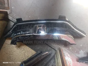 Honda Fit 2018 Grill Clean 