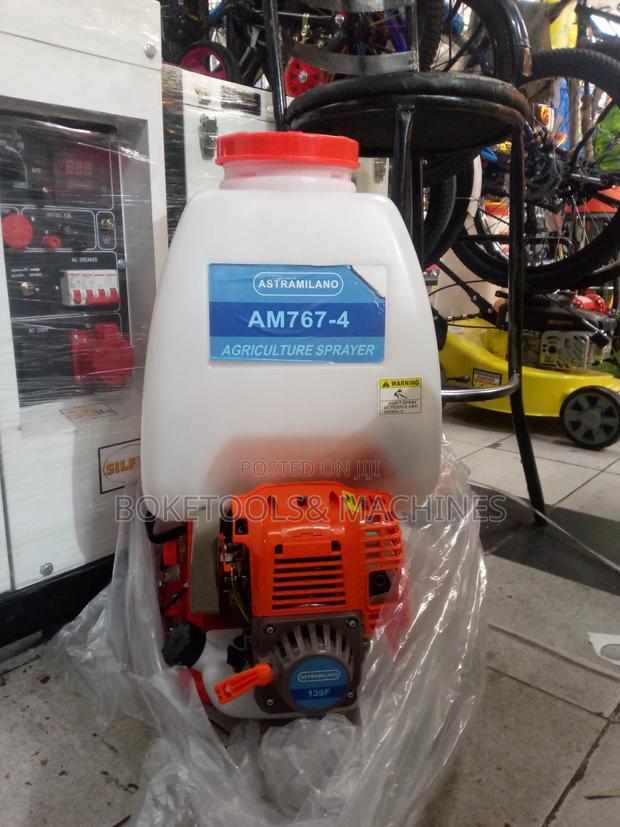 Astramilano 4 Stroke Knapsack - main view