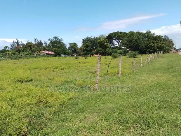 40by80 Prime Plot for Sale in Utange - thumbnail 8