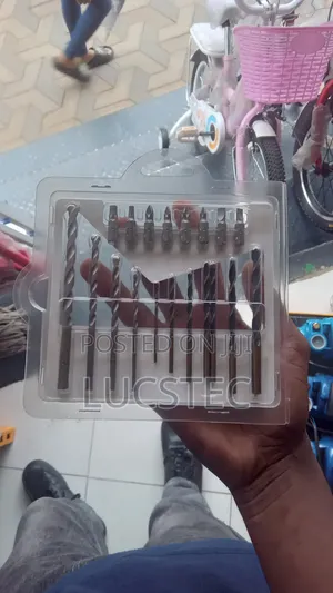 Ingco Aksdb1901 19 Pcs Drill Bits And Screwdriver Bits Set.