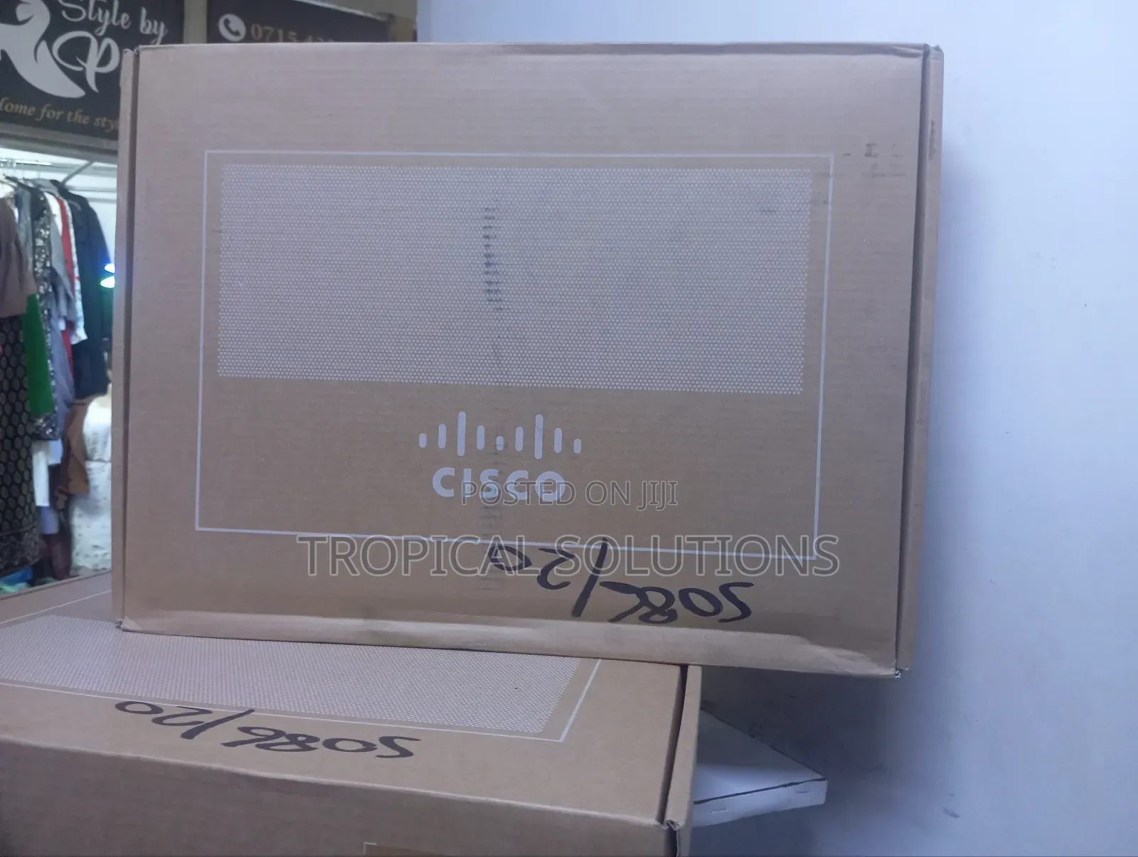 Cisco Cbs350 - 24p - 4g - Uk Port Gigabit Poe Managed Switch