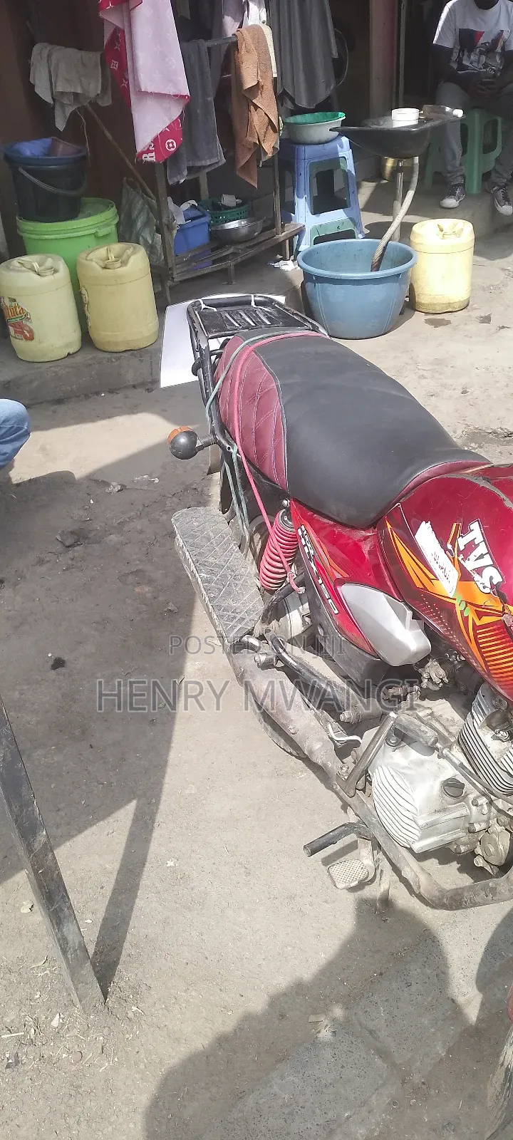 TVS HLX Plus ES 2018 Red