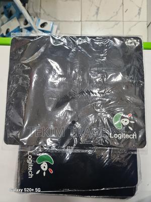 Logitech Mouse Pad – Smooth Surface for Precision - thumbnail 2