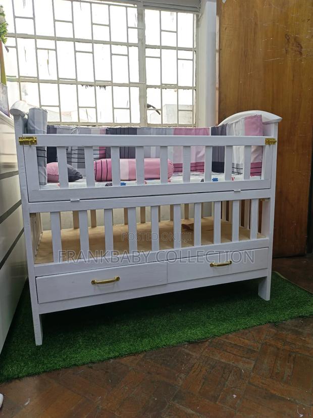 New Born Baby Cot - main view