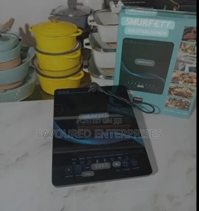 Smurfett Single Induction Cooker